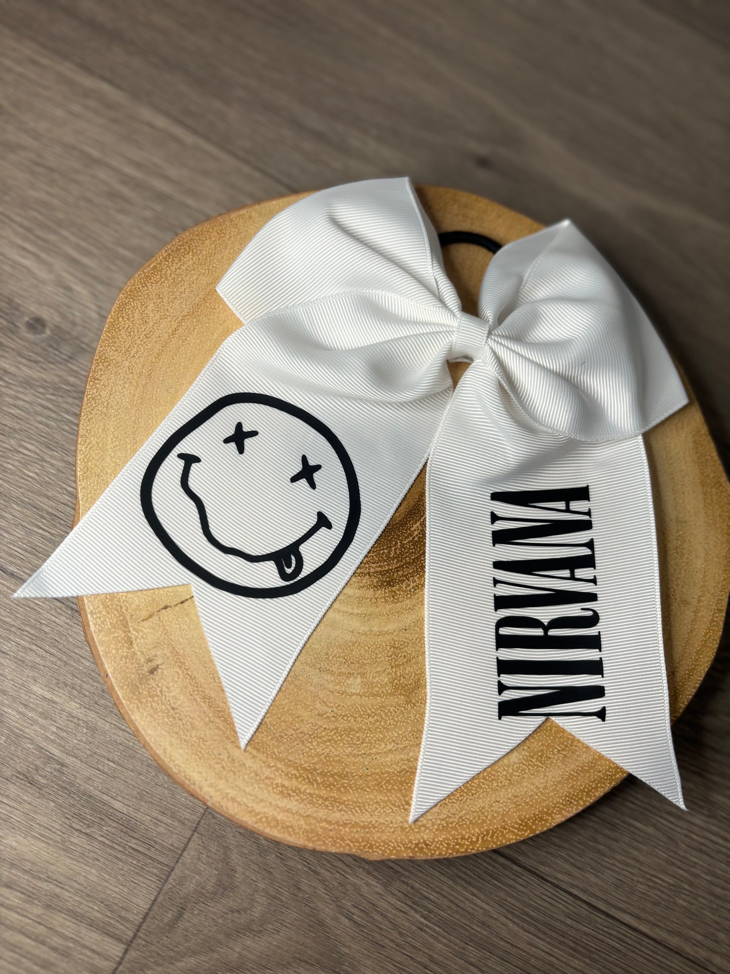 Nirvana Hair Bow