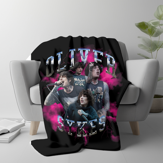 PRE-ORDER Oli Plush Blanket