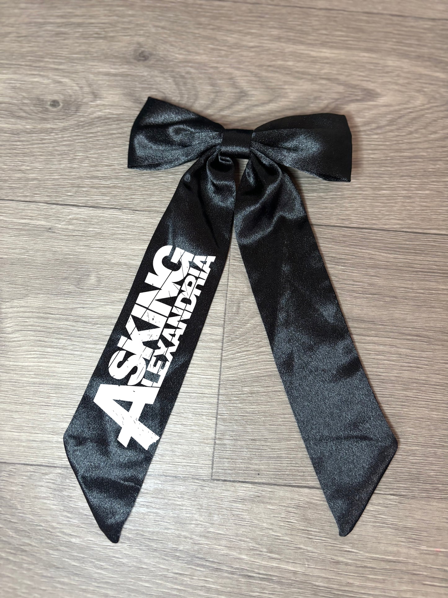 AA Long Tail Ribbon Hair Bow on Clip